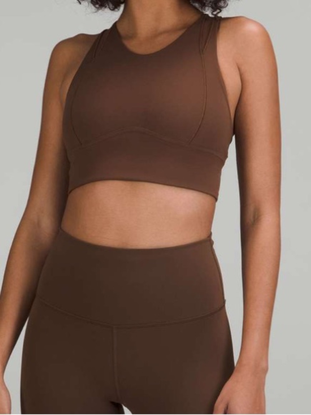 Lululemon Bra Everlux Mesh-Back Train (SZ8) - Picture 2 of 5